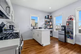 130 Boston St, Boston, MA 02125 - Photo 15