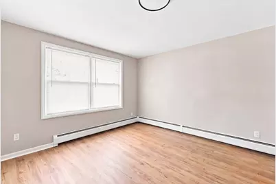 62 N Main St, Deerfield, MA 01342 - Photo 15