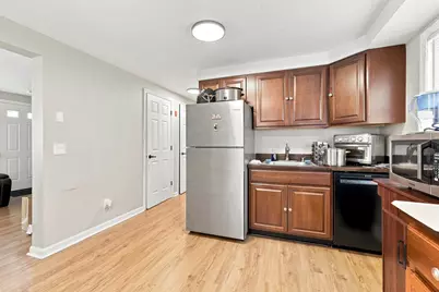 62 N Main St, Deerfield, MA 01342 - Photo 11