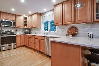 30 Lyman Road, Framingham, MA 01701 - Photo 9