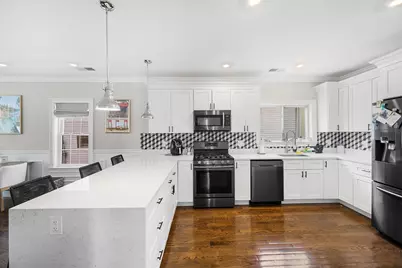 36-38 Fenwick St #38, Somerville, MA 02145 - Photo 17