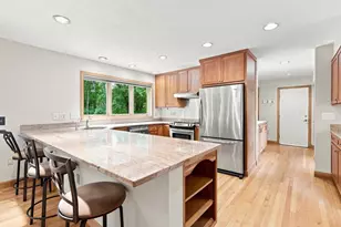 16 Birch Ln, Northampton, MA 01062 - Photo 9