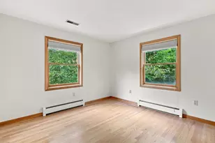 16 Birch Ln, Northampton, MA 01062 - Photo 33