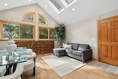 22 Westlund Rd, Belmont, MA 02478 - Photo 9