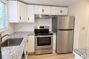 104 Village Dr, Bourne, MA 02532 - Photo 5