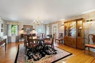 8 Leonard Cir, Medford, MA 02155 - Photo 13