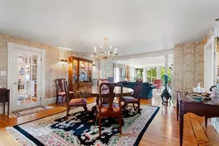 8 Leonard Cir, Medford, MA 02155 - Photo 15