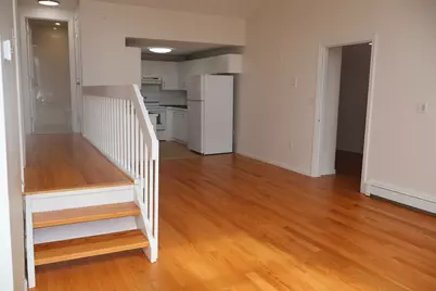 663 Boston St #10, Lynn, MA 01905 - Photo 3