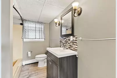 243 Robeson St #3, Fall River, MA 02720 - Photo 5