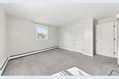 243 Robeson St #6, Fall River, MA 02720 - Photo 17