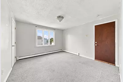 243 Robeson St #6, Fall River, MA 02720 - Photo 5