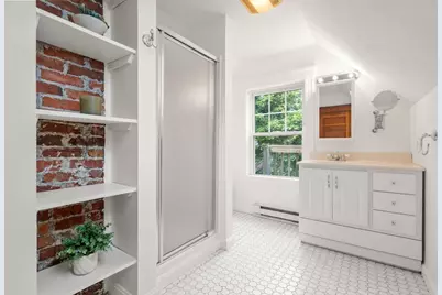 37 Hewlett St #2, Boston, MA 02131 - Photo 13