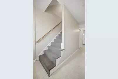 61 Pine St #13, Attleboro, MA 02703 - Photo 5