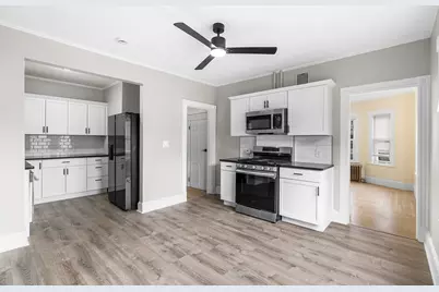 172 Harris St, Revere, MA 02151 - Photo 9