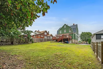 172 Harris St, Revere, MA 02151 - Photo 37