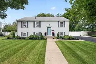 15 Donna Rd, Weymouth, MA 02190 - Photo 1