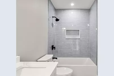 1088 Saratoga St #C, Boston, MA 02128 - Photo 9