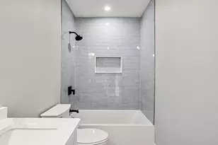 1088 Saratoga St, Boston, MA 02128 - Photo 9