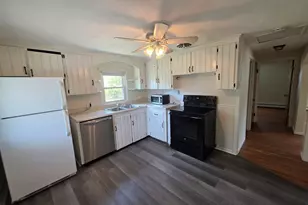 11 Brigham Rd, South Hadley, MA 01075 - Photo 9