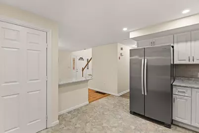 275 Plain Street, Stoughton, MA 02072 - Photo 7