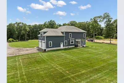 92 Plain St W, Berkley, MA 02779 - Photo 35