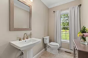 92 Plain St W, Berkley, MA 02779 - Photo 13