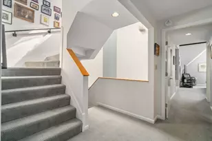 563 Boylston St, Brookline, MA 02445 - Photo 17