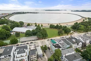 41 Farragut, Boston, MA 02127 - Photo 27