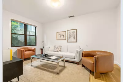 618 Washington St #618, Brookline, MA 02446 - Photo 13