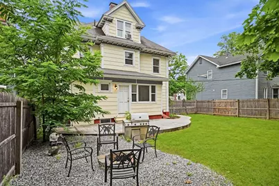 30 Beechwood Ave, Springfield, MA 01108 - Photo 37