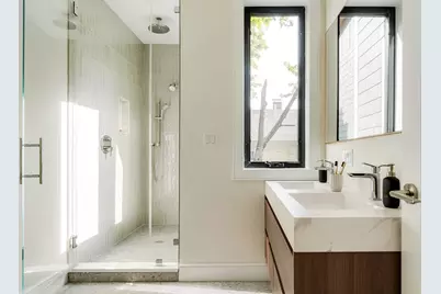 19-21 Maple Park #1, Newton, MA 02459 - Photo 21