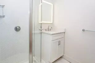 92 Brown St, Waltham, MA 02453 - Photo 11