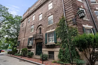1 West Hill Place, Boston, MA 02114 - Photo 33