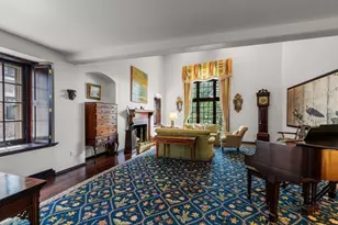 1 W Hill Pl, Boston, MA 02114 - Photo 3