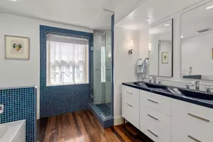 1 W Hill Pl, Boston, MA 02114 - Photo 17
