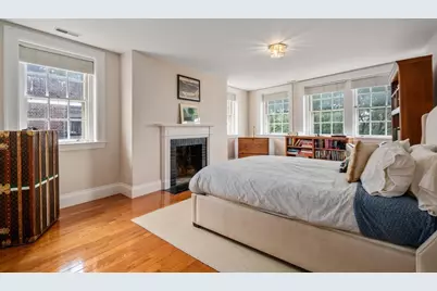 1 West Hill Place, Boston, MA 02114 - Photo 25