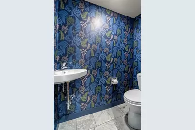 1 West Hill Place, Boston, MA 02114 - Photo 11