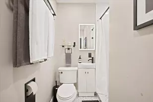 48 Chelsea St, Boston, MA 02128 - Photo 13