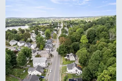 184 Groveland St, Haverhill, MA 01830 - Photo 3