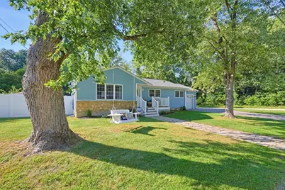 2 Malden St, Oxford, MA 01540 - Photo 41