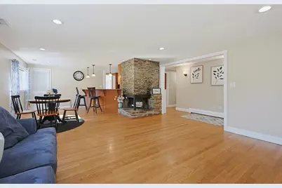 2 Malden St, Oxford, MA 01540 - Photo 7