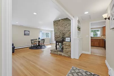 2 Malden St, Oxford, MA 01540 - Photo 3