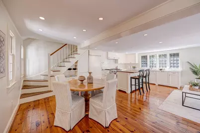 284 Woodland Road, Brookline, MA 02467 - Photo 19
