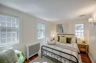 284 Woodland Rd, Brookline, MA 02467 - Photo 35