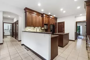 121 Pheasants Crossing, West Springfield, MA 01089 - Photo 15