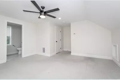 32 Union St #32, Lowell, MA 01852 - Photo 11