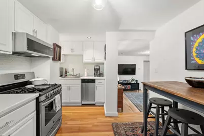 209 Bunker Hill St #1, Boston, MA 02129 - Photo 5