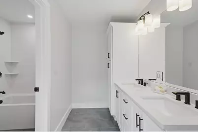126 Green Street, Stoneham, MA 02180 - Photo 27