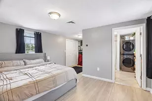 281 Washington St, Taunton, MA 02780 - Photo 15