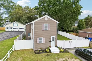 281 Washington St, Taunton, MA 02780 - Photo 23